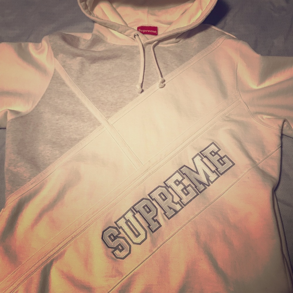 Gently Used Supreme Hoodie size L
